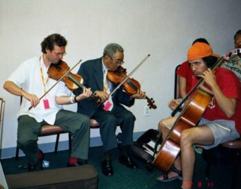 Joerg Widmoser mit Claude Williams, Rushad Eggleston (Mark O'Connor Fiddle Camp 8-16-2002